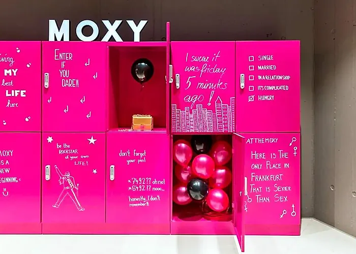 Moxy Frankfurt Center