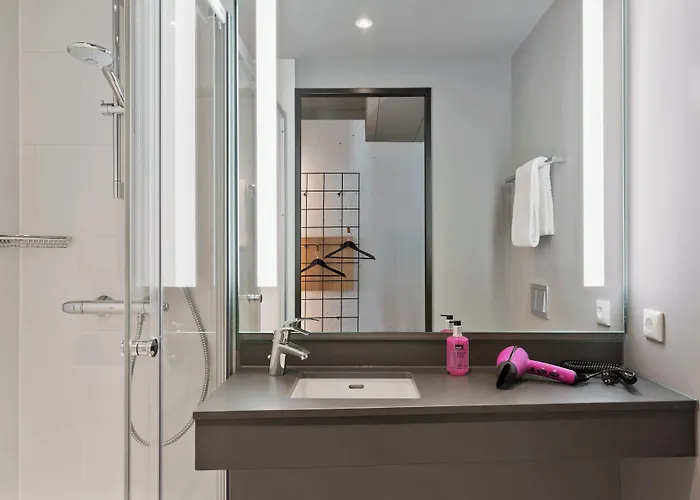 Moxy Frankfurt Center